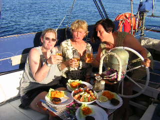 C044 Dinner bei Flaute (Elke, Hannelore, Juliane) 06.2004